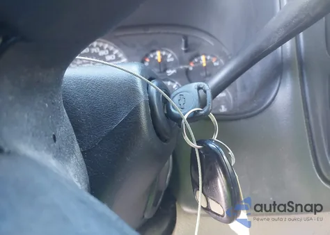 2005 Chevrolet Tahoe Ls из США, поврежденный, VIN 1GNEC13T25J195651